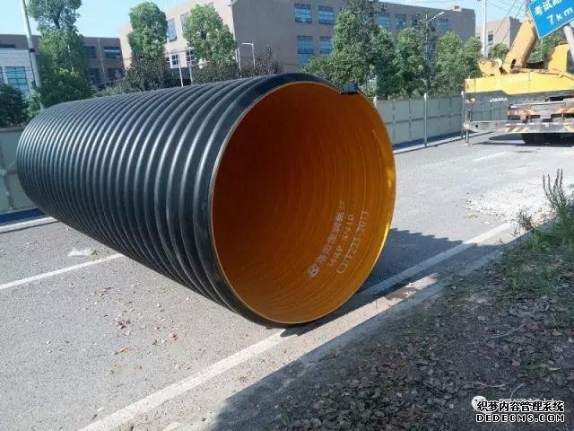 孝妇河黄土崖段综合整治项目采用我公司钢带增(图1)