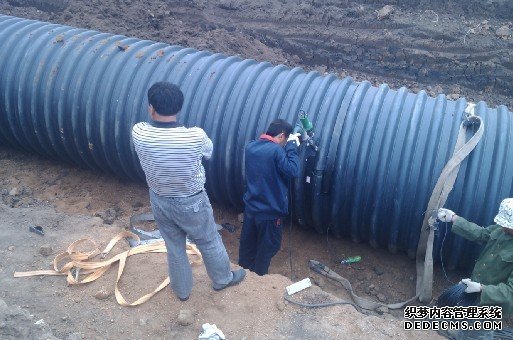 郑州HDPE钢带螺旋波纹管厂家施工注意事项(图1)