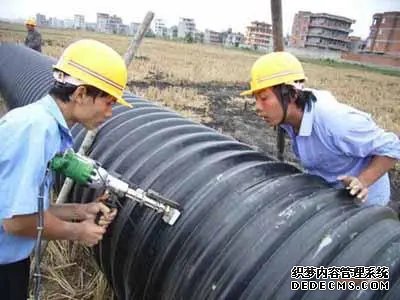 钢带增强聚乙烯螺旋波纹管的连接方法——电热(图4)
