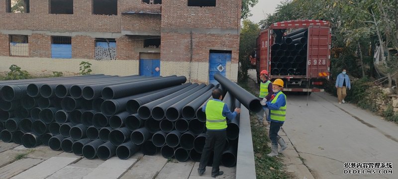 许昌300mm钢带聚乙烯螺旋波纹管(图1)